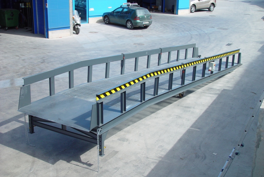 Мобильные рампы , эстакады